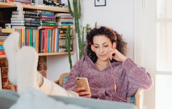 Is Not Reading Books a Bad Thing? – Alternatives?